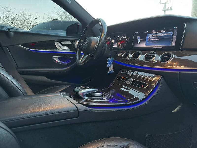 2019 Mercedes-Benz E-Class E 300