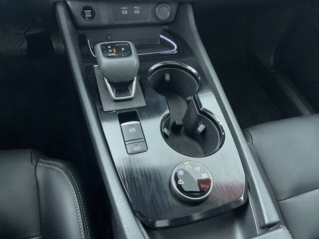 2024 Nissan Rogue SL