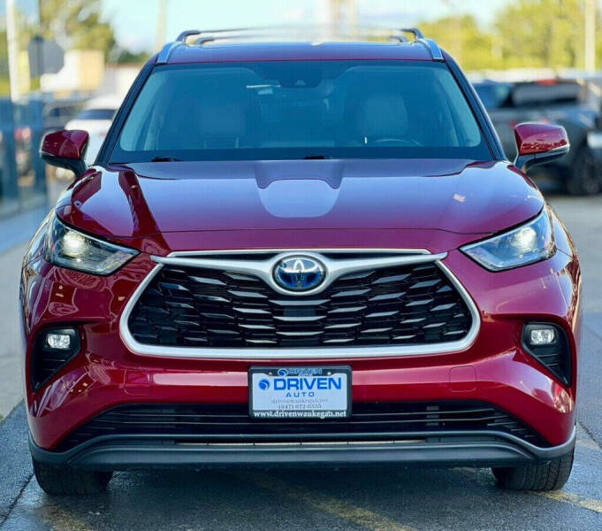 2021 Toyota Highlander Hybrid XLE