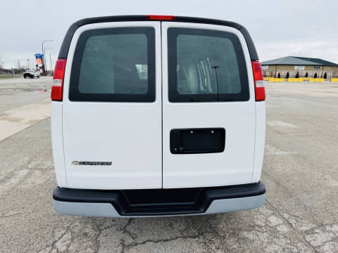2019 Chevrolet Express 2500