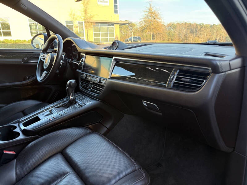 2019 Porsche Macan S