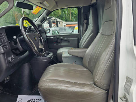 2016 Chevrolet Express 3500