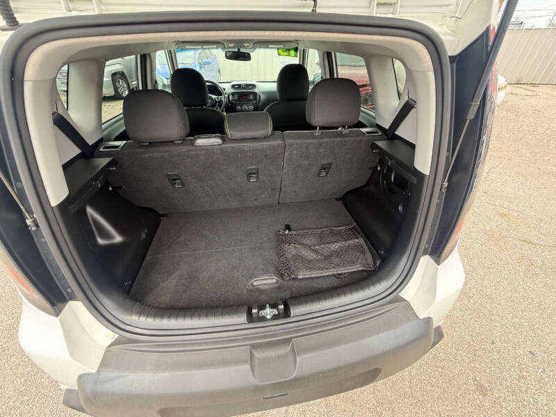 2015 Kia Soul +