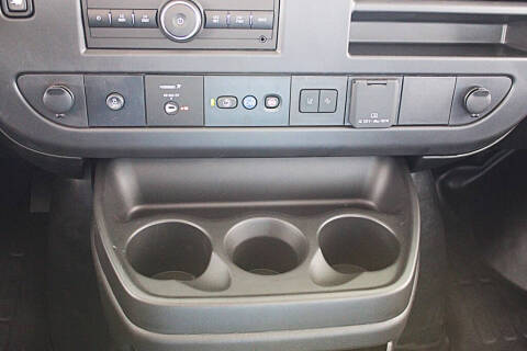 2024 Chevrolet Express 2500