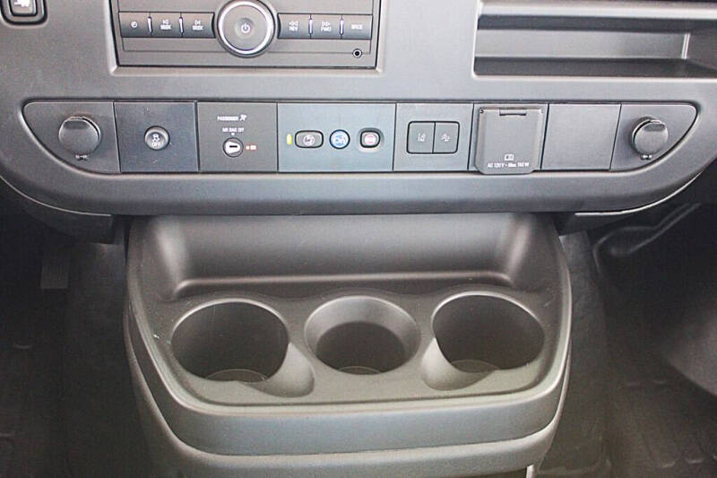 2024 Chevrolet Express 2500