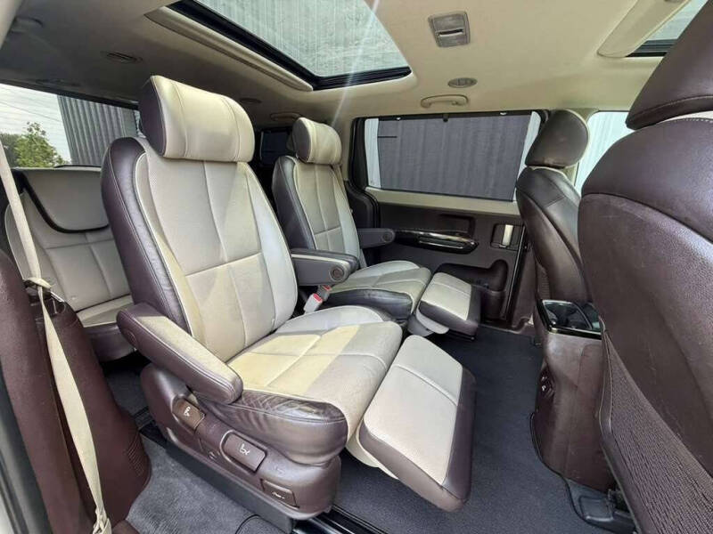 2016 Kia Sedona Limited