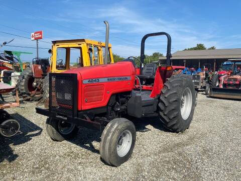 1998 Massey Ferguson 4243 for sale at Vehicle Network - Joe's Tractor Sales in Thomasville NC