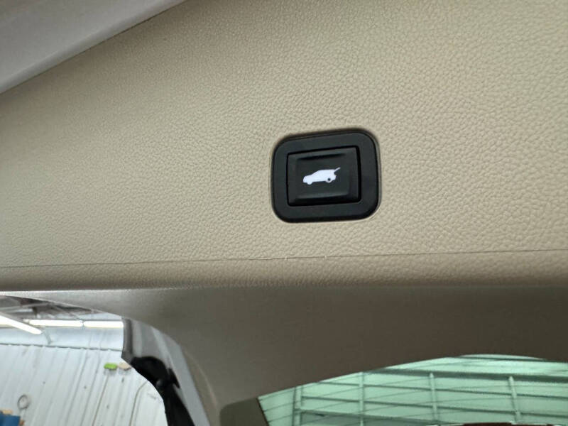 2012 Cadillac SRX Luxury Collection