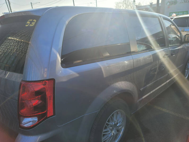 2014 Dodge Grand Caravan SE 30th Anniversary
