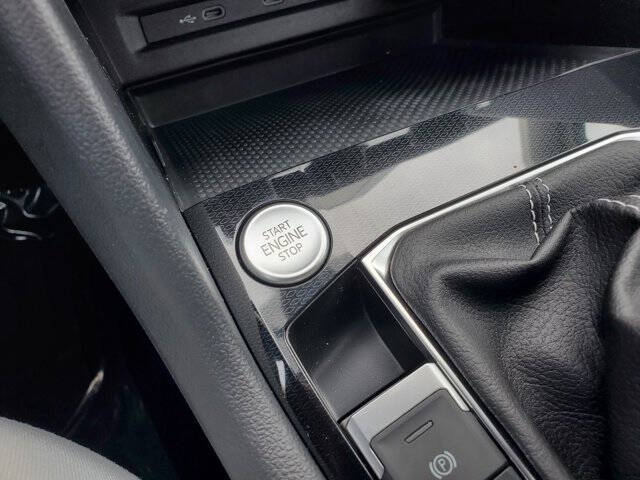 2026 Volkswagen Taos S