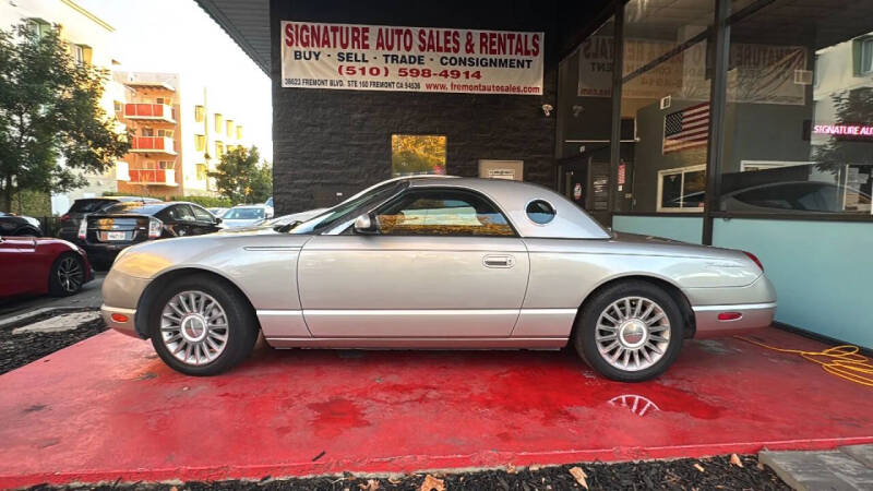 2005 Ford Thunderbird Deluxe