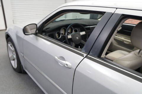 2005 Dodge Magnum RT