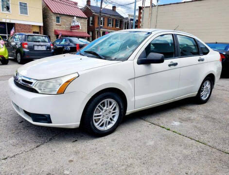 2010 Ford Focus for sale at Greenway Auto LLC in Berryville VA