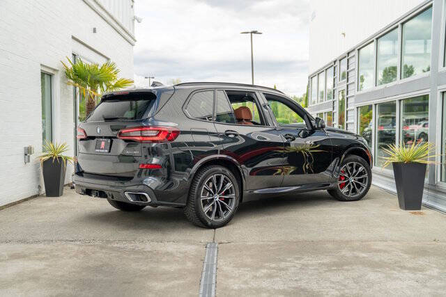 2022 BMW X5 8