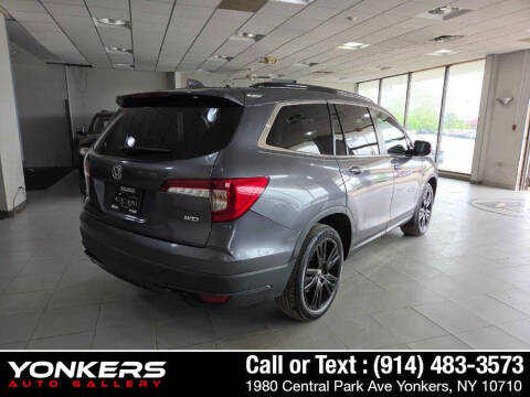 2022 Honda Pilot SE