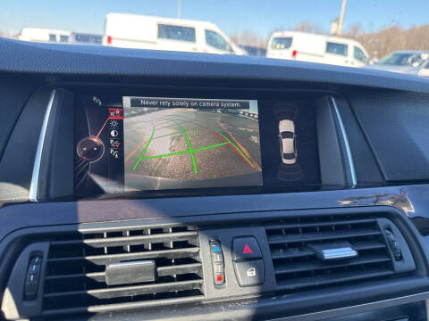 2016 BMW 5 Series 528i