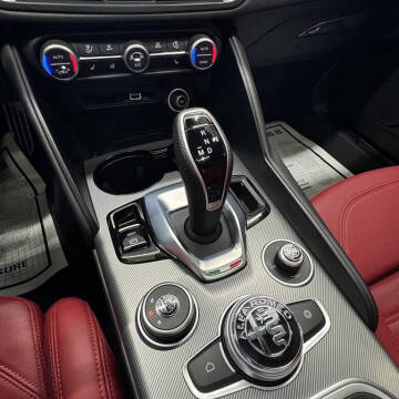 2024 Alfa Romeo Giulia Ti