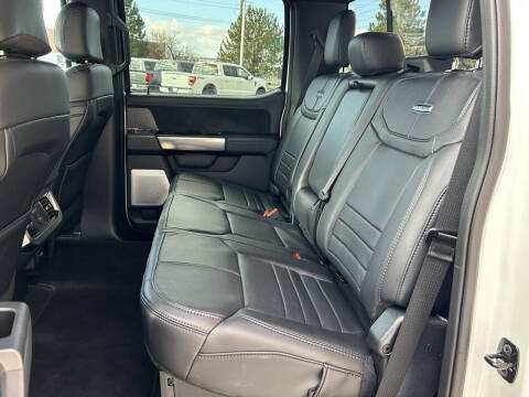 2025 Ford F-450 Super Duty Platinum