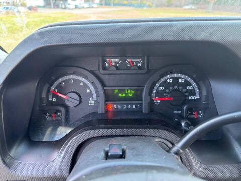 2017 Ford E-Series E-450 SD