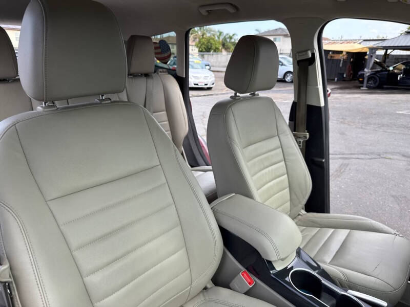 2015 Ford Escape Titanium
