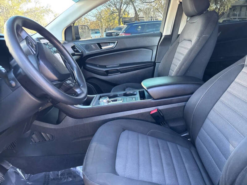 2024 Ford Edge SE