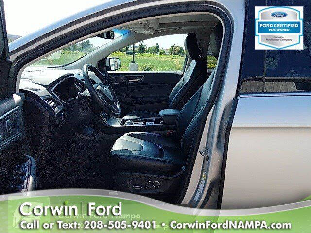 2019 Ford Edge Titanium