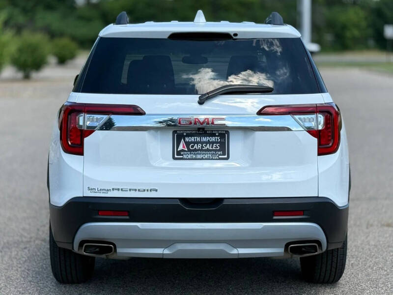 2023 GMC Acadia SLT