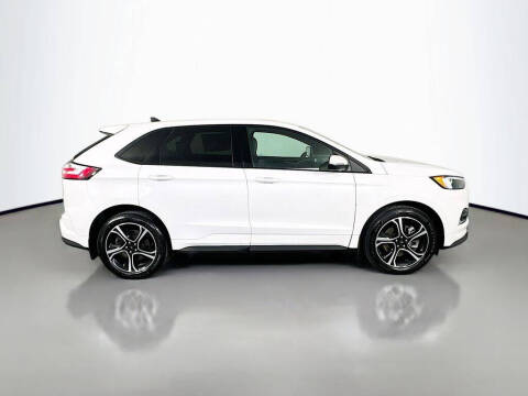 2022 Ford Edge ST