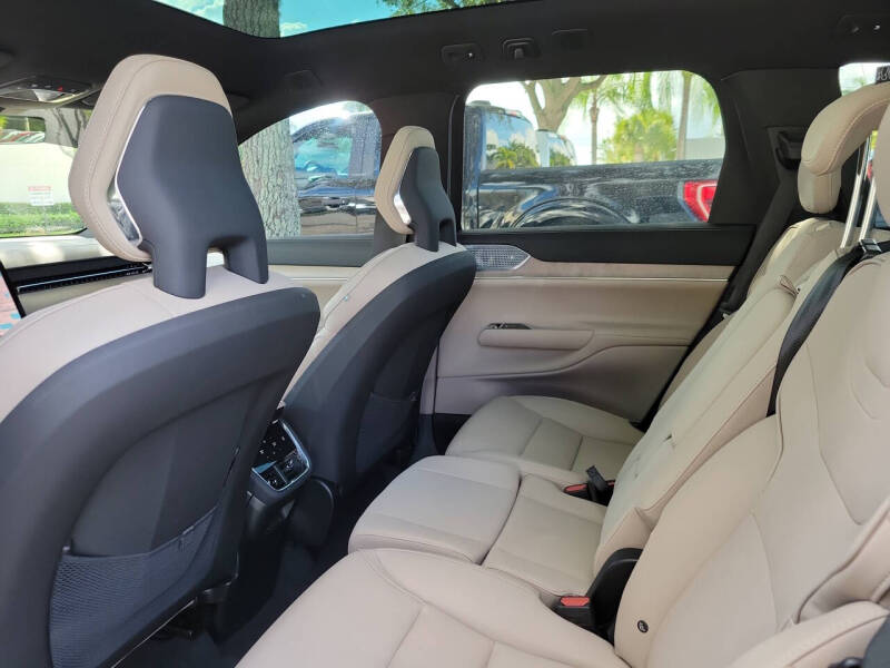 2025 Volvo EX90 Twin Ultra 7P