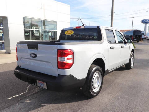 2025 Ford Maverick XL