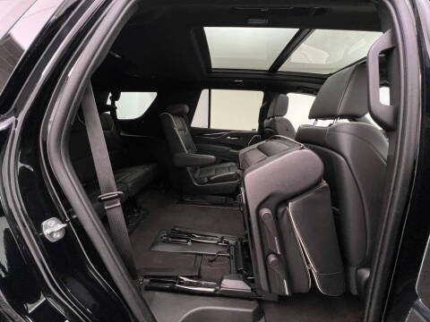 2023 Cadillac Escalade Sport