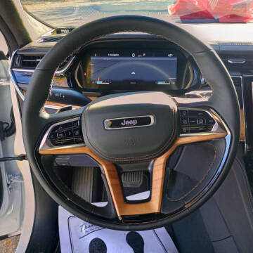 2025 Jeep Grand Cherokee L Summit