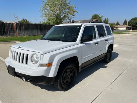 2014 Jeep Patriot for sale at Gold Rush Auto Wholesale in Sanger CA