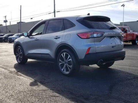 2022 Ford Escape SE