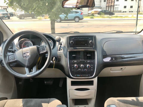 2012 Dodge Grand Caravan American Value Package