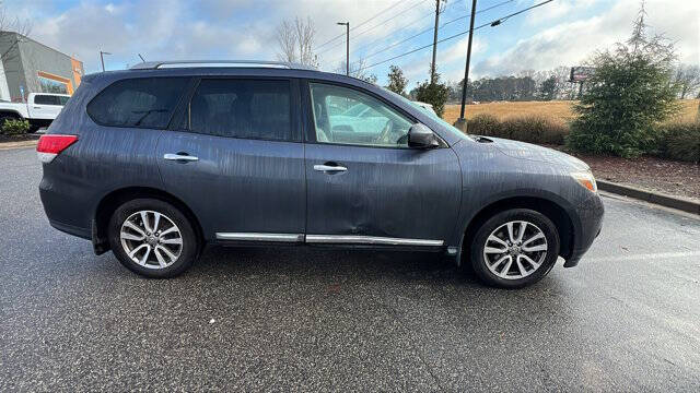 2014 Nissan Pathfinder SL