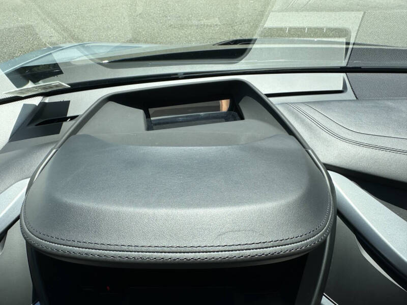 2016 BMW i8