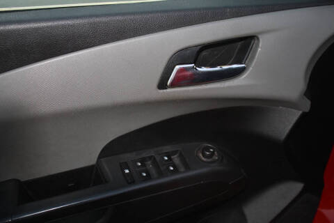 2013 Chevrolet Sonic LT Auto