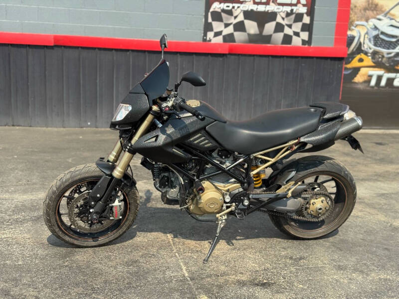 2008 Ducati Hypermotard 1100CC