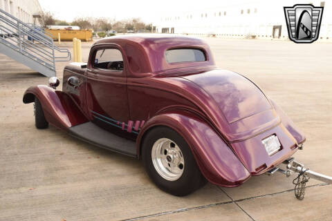 1933 Ford Model 18