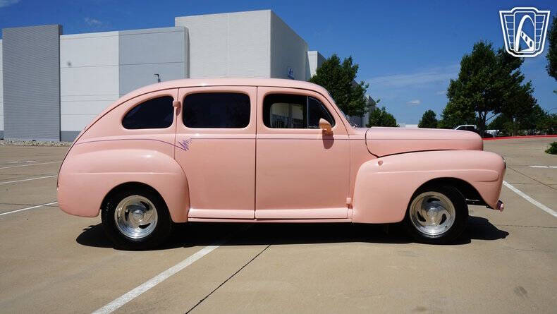 1947 Ford Customline