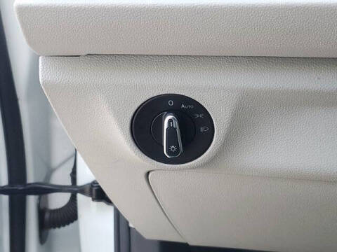 2023 Volkswagen Jetta SE