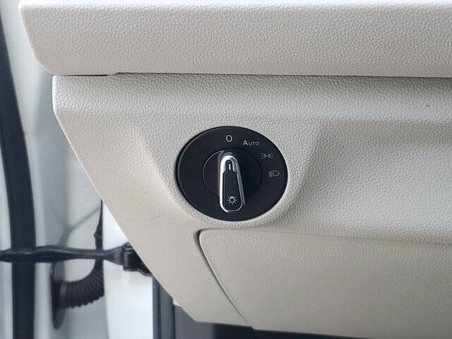 2023 Volkswagen Jetta SE