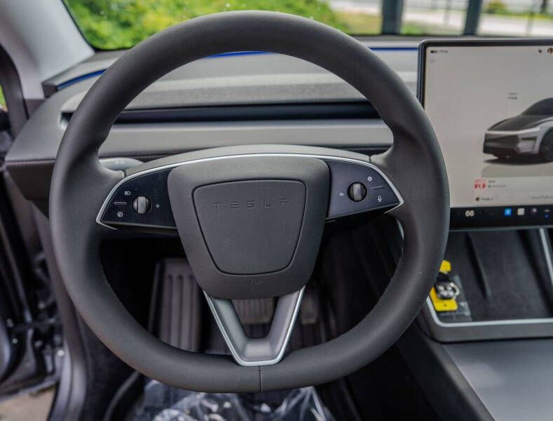 2026 Tesla Model Y Long Range