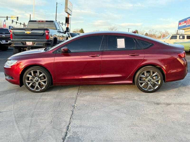 2016 Chrysler 200 S