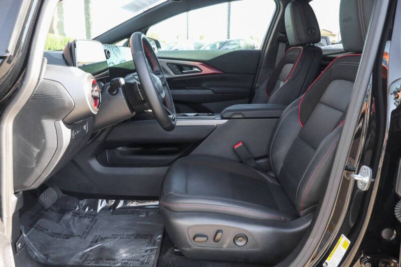 2025 Chevrolet Equinox EV RS