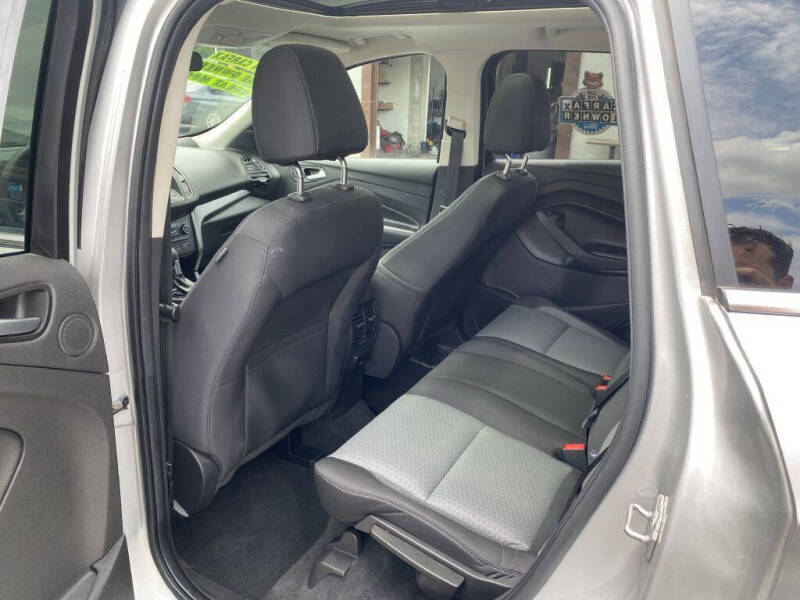 2017 Ford Escape SE