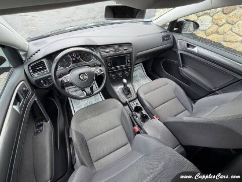 2019 Volkswagen Golf S