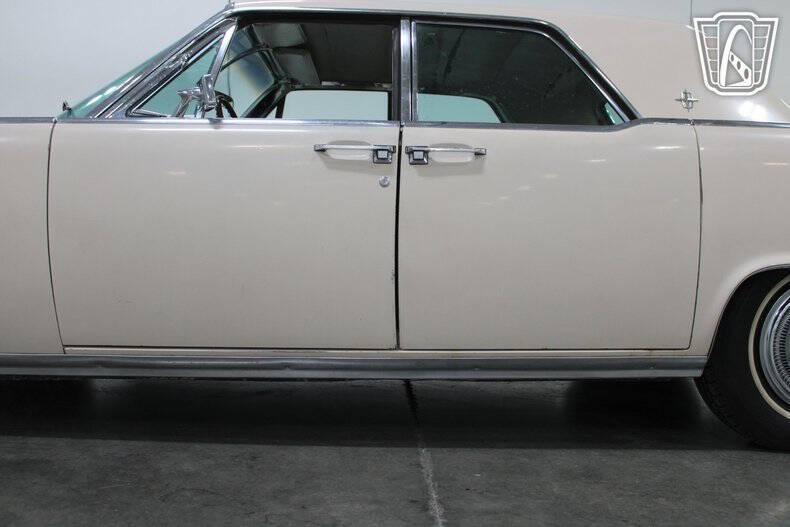 1963 Lincoln Continental