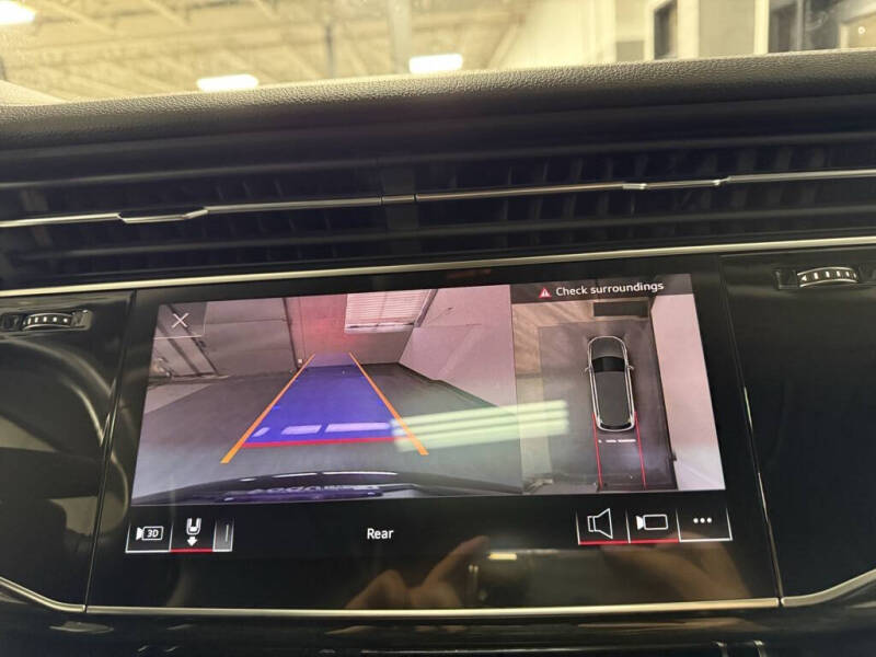 2023 Audi Q7 quattro Premium Plus 55 TFSI